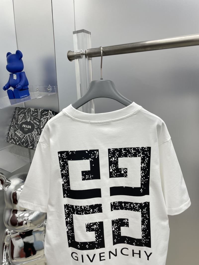 Givenchy T-Shirts